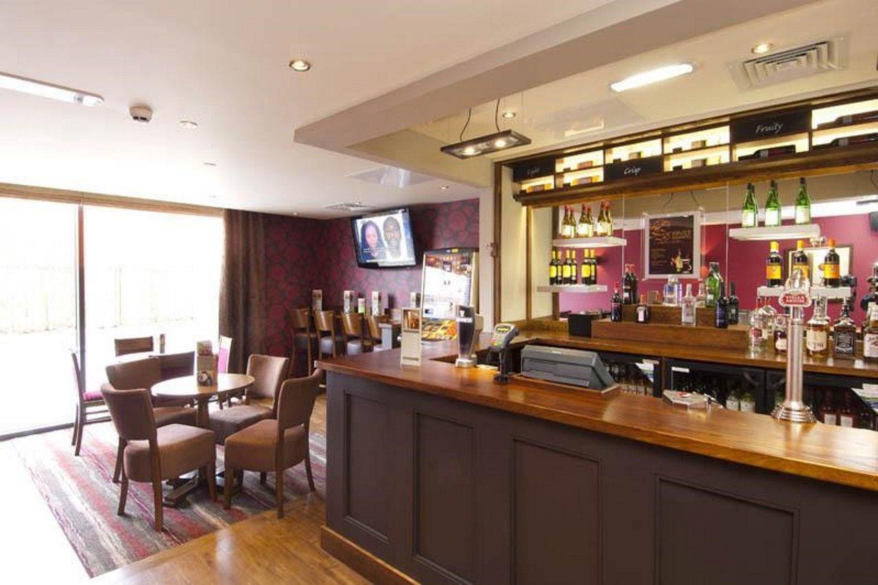 Premier Inn Stratford Upon Avon Waterways 外观 照片