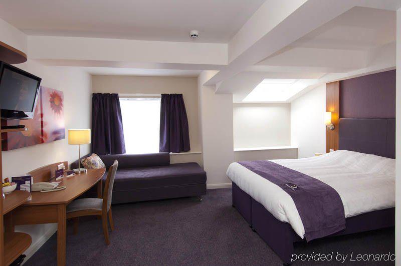 Premier Inn Stratford Upon Avon Waterways 外观 照片